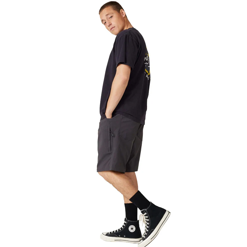 686 Everywhere Hybrid Relaxed Short Charcoal - Image 2