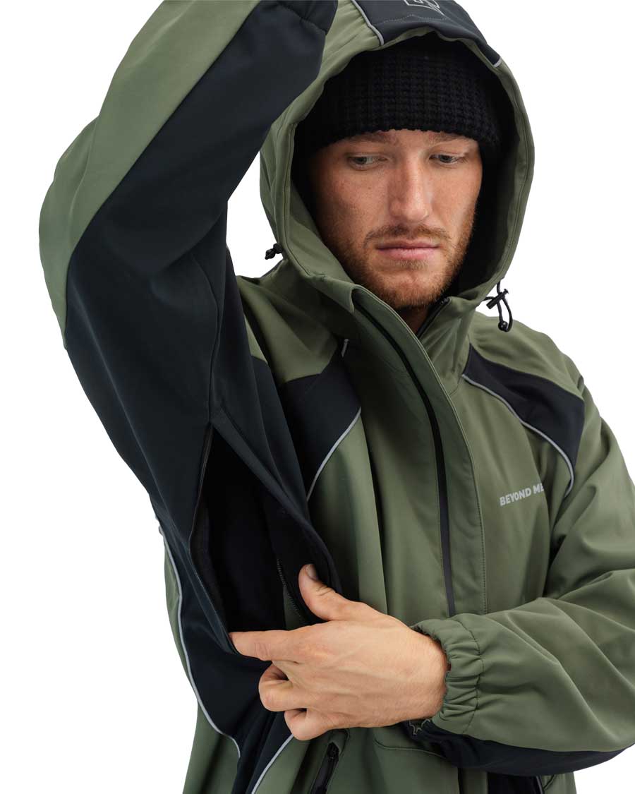 Beyond Medals Men's Softshell Jacket Dark Green 2026 - Image 4
