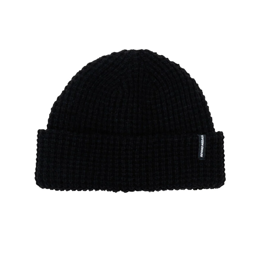Beyond Medals Men's Waffle Beanie Black 2026