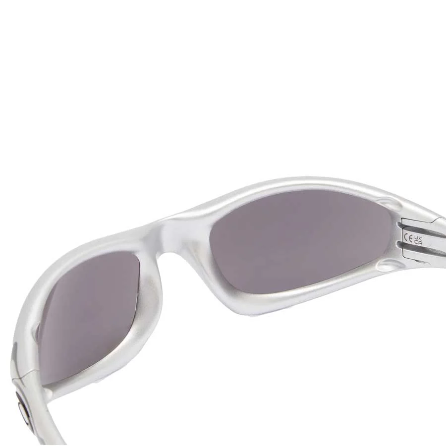 Oakley Straight Jacket 99 - Silver Grey Flames Prizm Black - Image 4