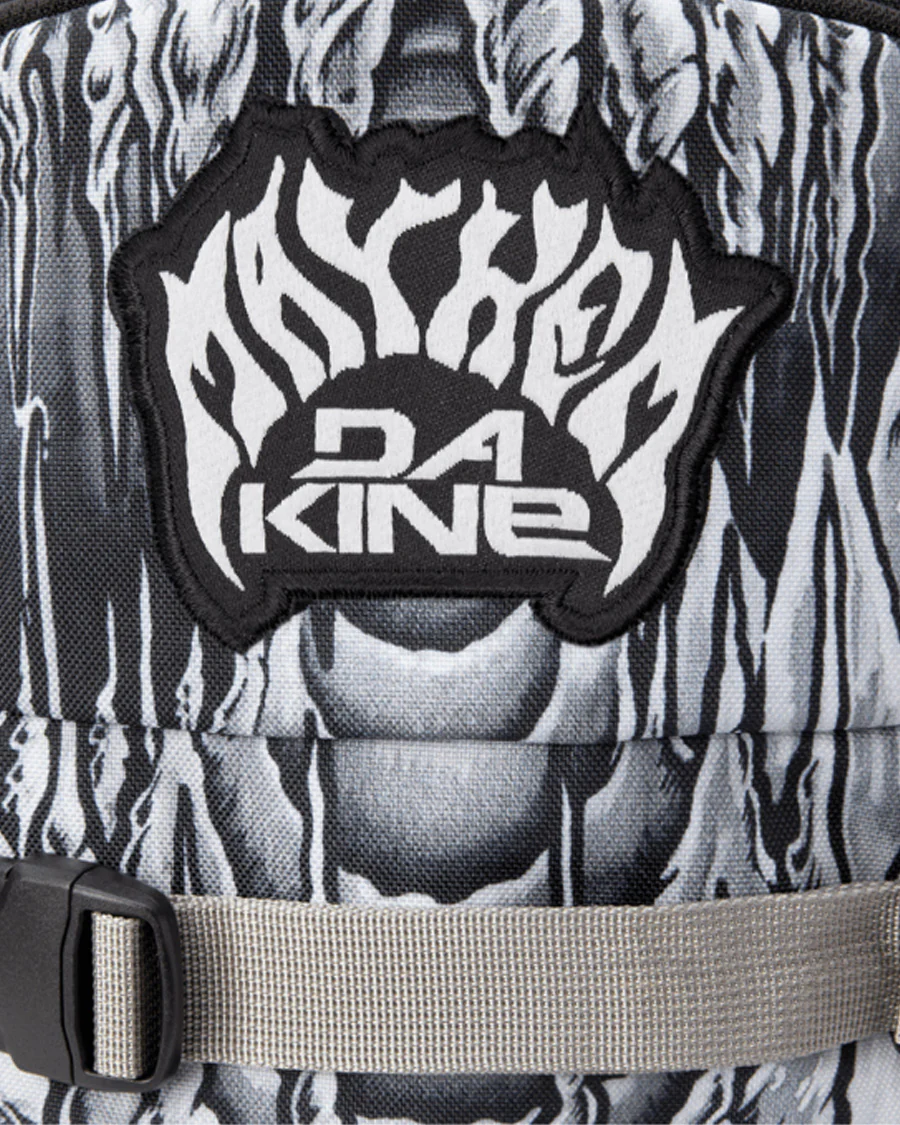 Dakine Mission Backpack 25L X Mayhem Mayhem Griffin 2026 - Image 3
