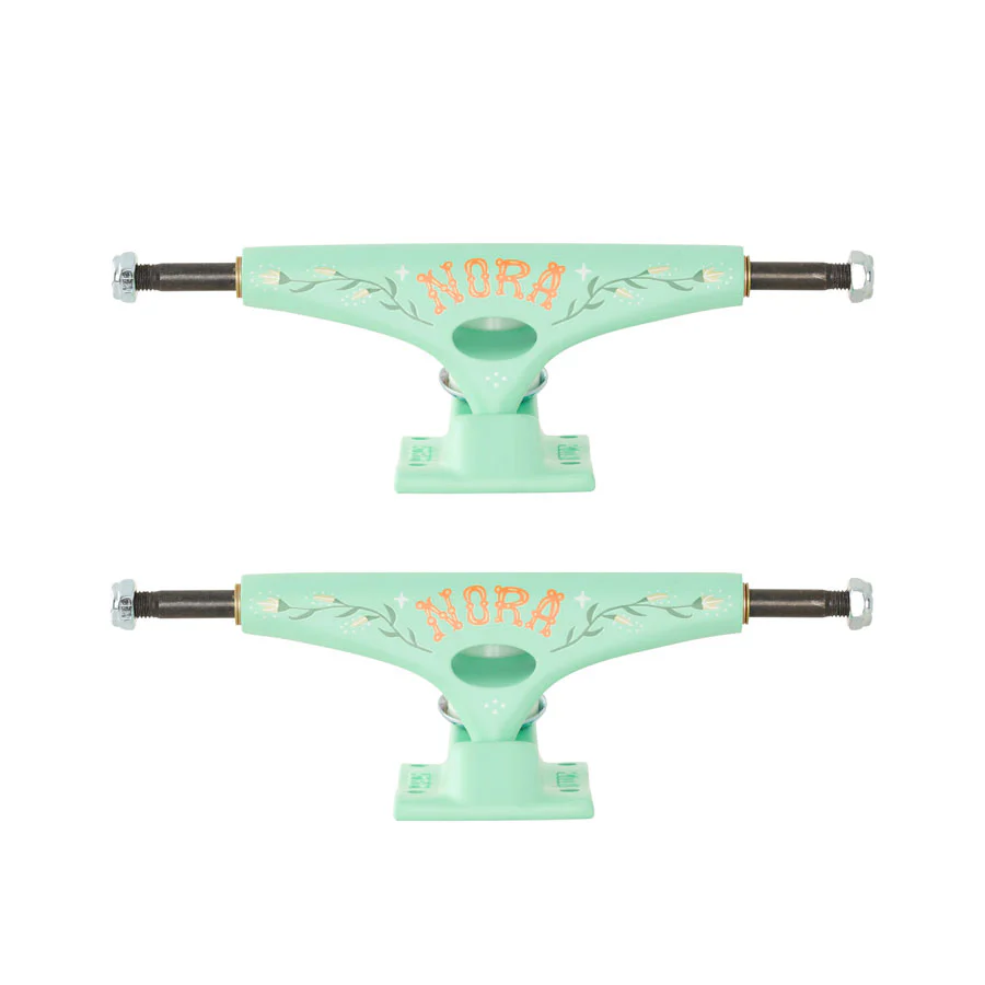 Krux K5 Nora By Lori D Trucks