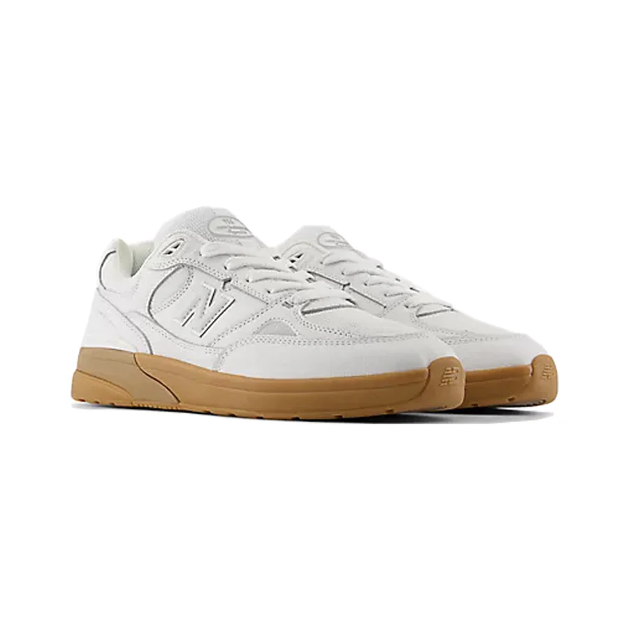 New Balance 933 Reynolds Wide Shoe White/Gum - Image 3