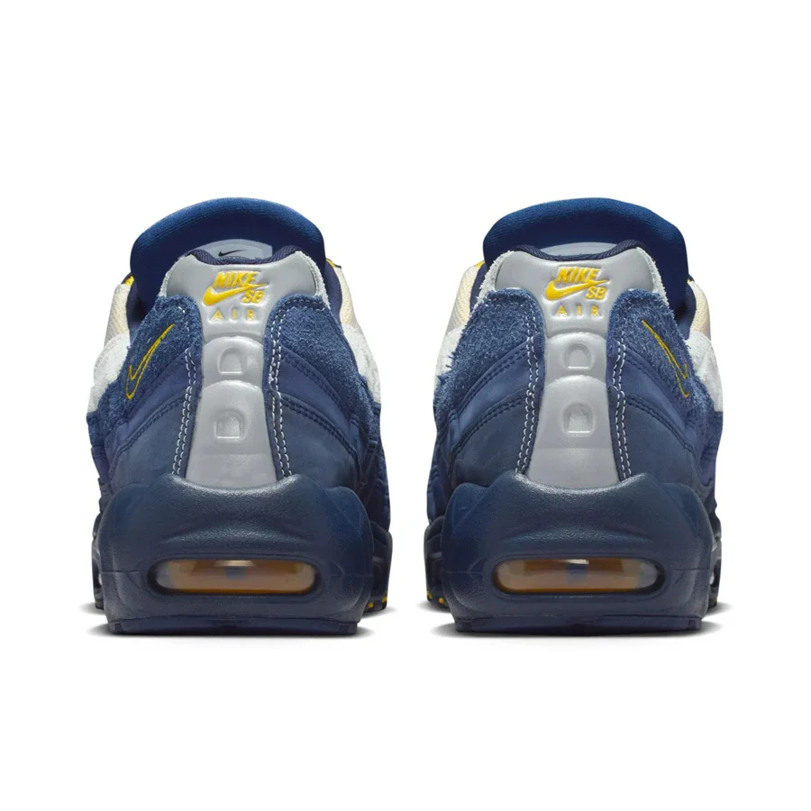 Nike SB Air Max 95 x Eric Koston Shoe "Obsidian And Speed" - Image 5