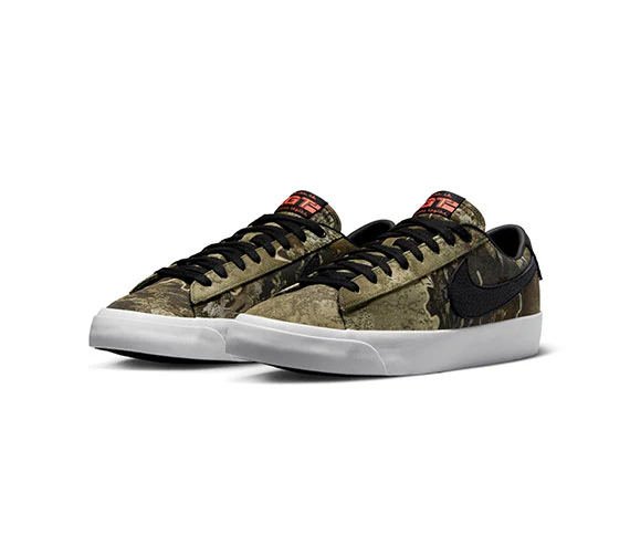 Nike SB Blazer Low Pro GT Premium - Black/Safety Orange-Black-Photon Dust - Image 2