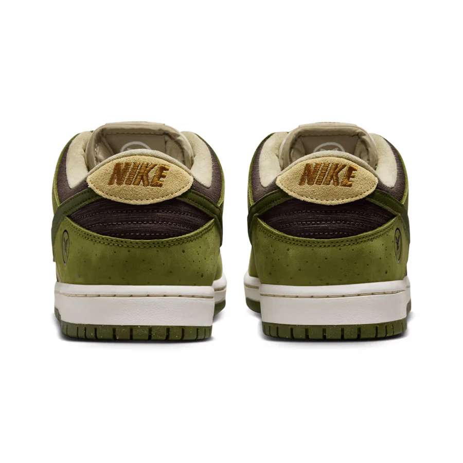 Nike SB Dunk Low Pro - Asparagus/Legion Green-Lt Khaki - Image 5