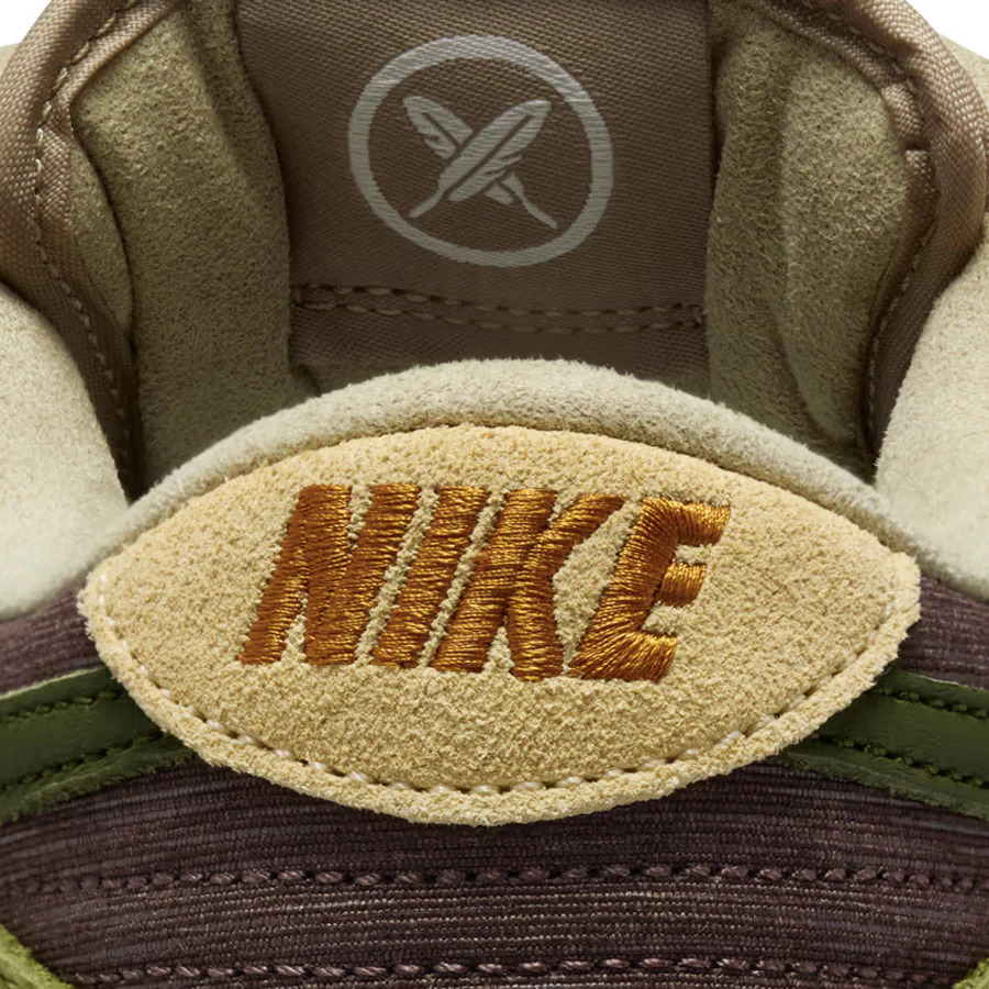 Nike SB Dunk Low Pro - Asparagus/Legion Green-Lt Khaki - Image 8