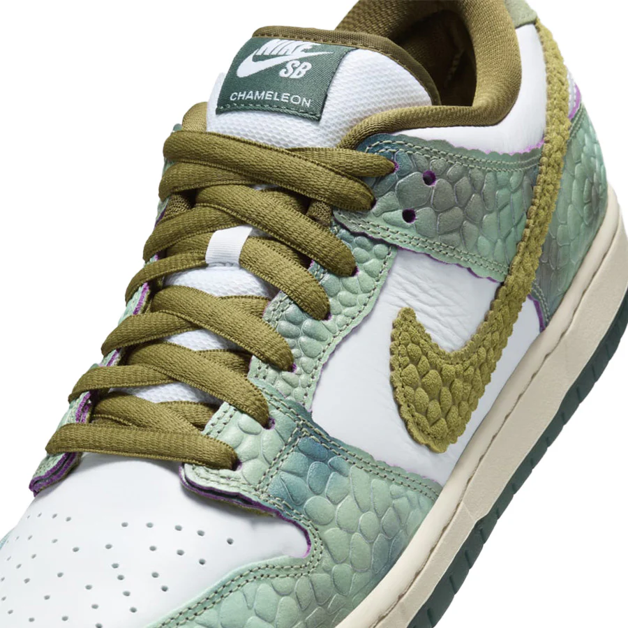 Nike SB Dunk Low Pro - Oil Green/Desert Moss-White - Image 7