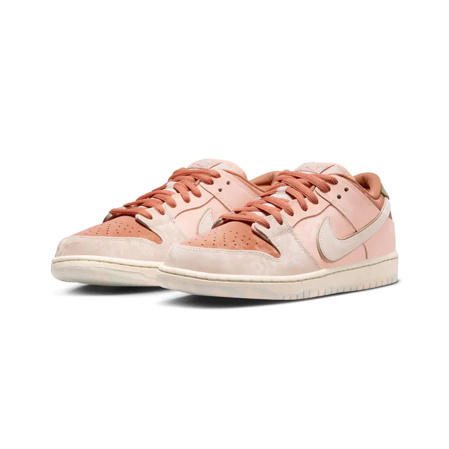 Nike SB Dunk Low Pro Premium - Amber Brown/Guava Ice - Image 3