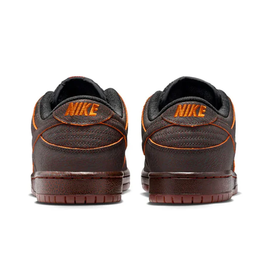 Nike SB Dunk Low Pro Premium Shoe Dark Smoke Grey/Campfire Orange-Black - Image 5
