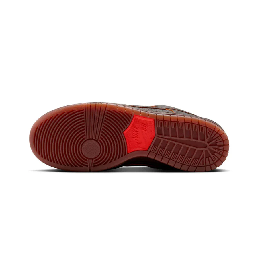 Nike SB Dunk Low Pro Premium Shoe Dark Smoke Grey/Campfire Orange-Black - Image 6