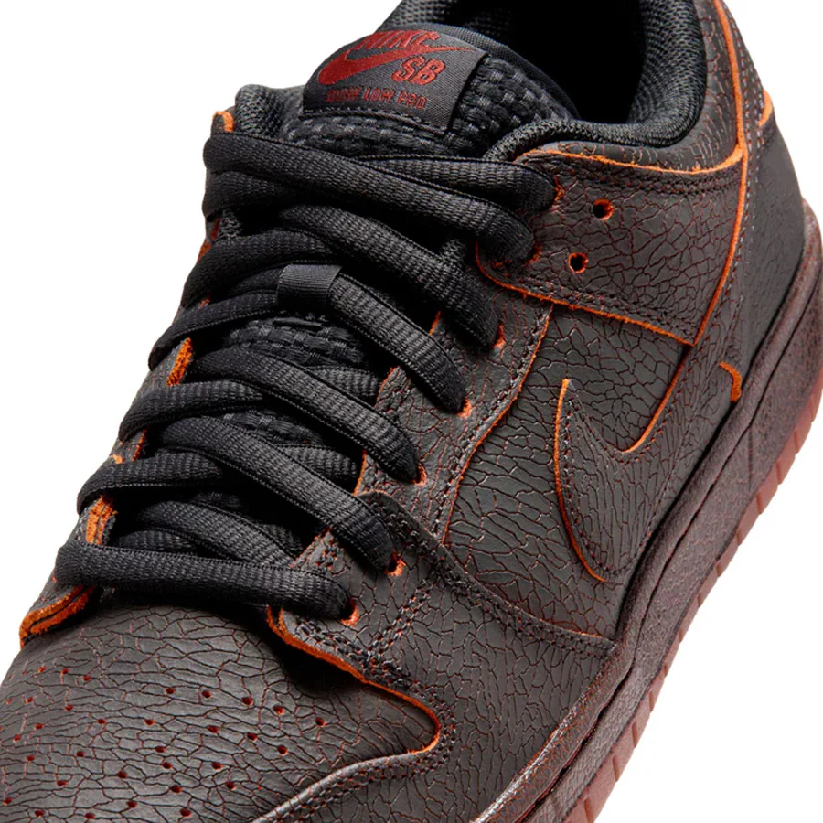 Nike SB Dunk Low Pro Premium Shoe Dark Smoke Grey/Campfire Orange-Black - Image 7