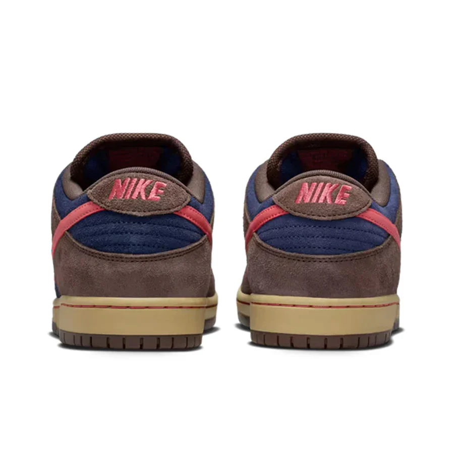 Nike SB Dunk Low Pro Shoe Baroque Brown/Adobe-Midnight Navy - Image 5