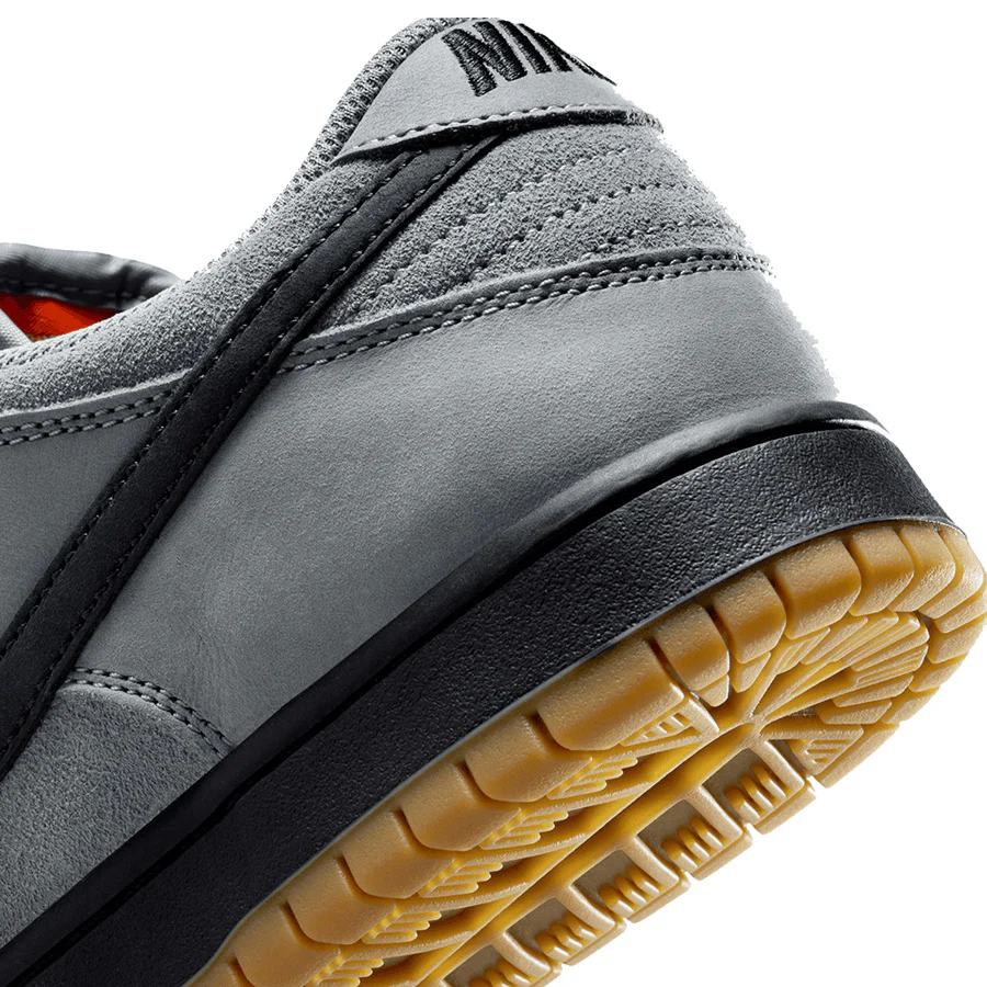 Nike SB Dunk Low Pro Shoe Cool Grey/Black-Cool Grey-Dark Grey - Image 7