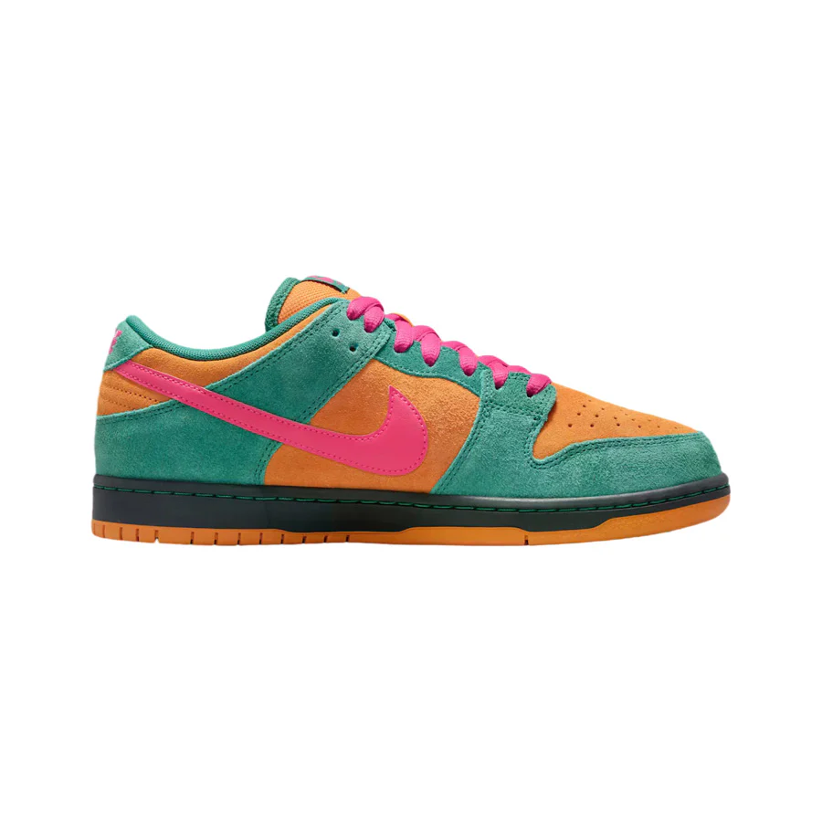 Nike Sb Dunk Low Pro Shoe Green Noise/Watermelon-Light Curry