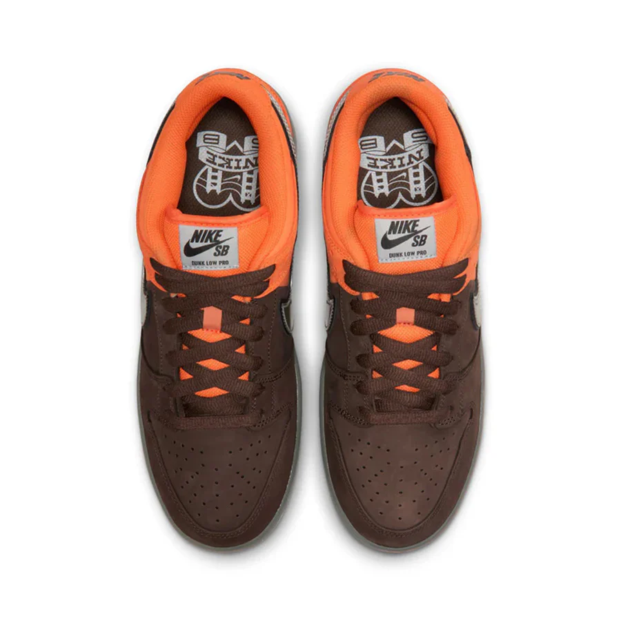 Nike SB Dunk Low Pro Shoe Safety Orange/ Wolf Grey-Baroque Brown - Image 4