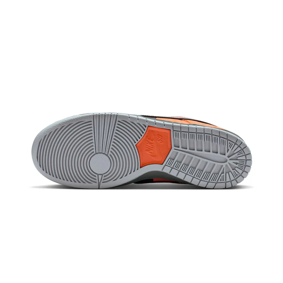 Nike SB Dunk Low Pro Shoe Safety Orange/ Wolf Grey-Baroque Brown - Image 6