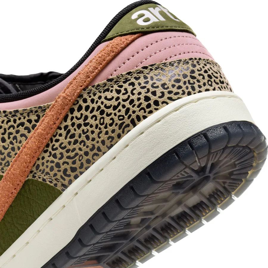 Nike SB Dunk Shoe Arts-Rec - Image 8