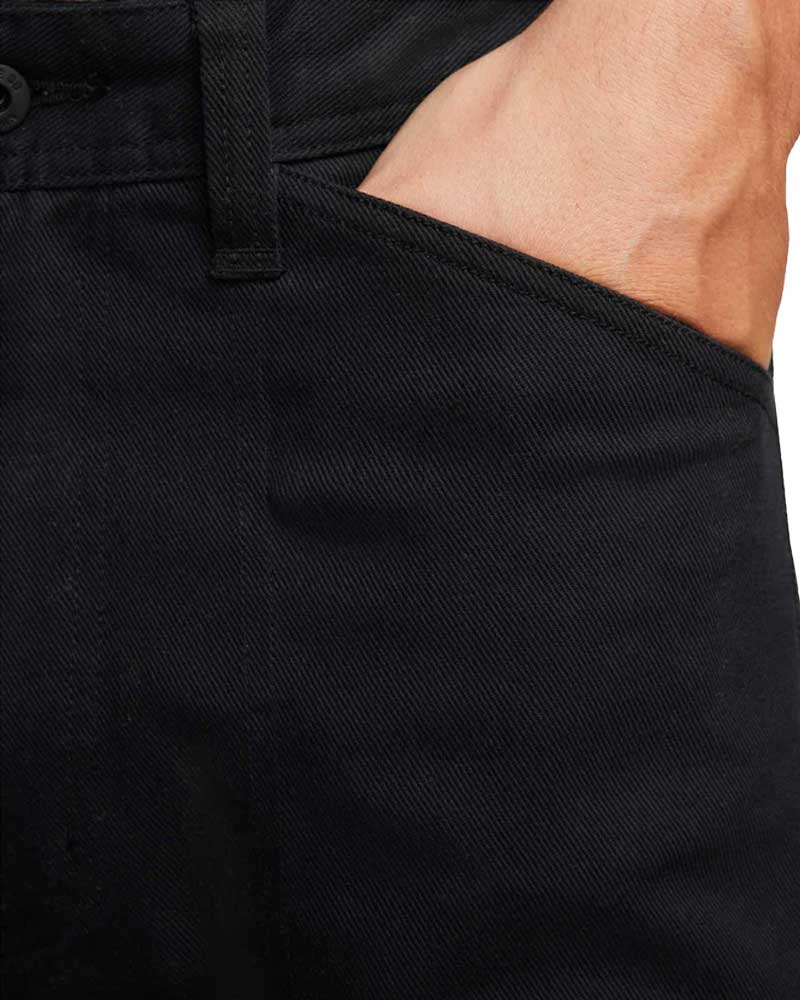 Nike SB Ishod Cargo Pant Black - Image 4