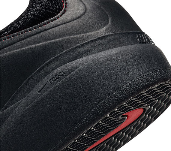 Nike SB Ishod Premium - Black/University Red-Black-Black - Image 5