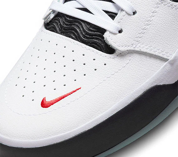 Nike SB Ishod Wair Premium - White/Black-University Red-Black - Image 5
