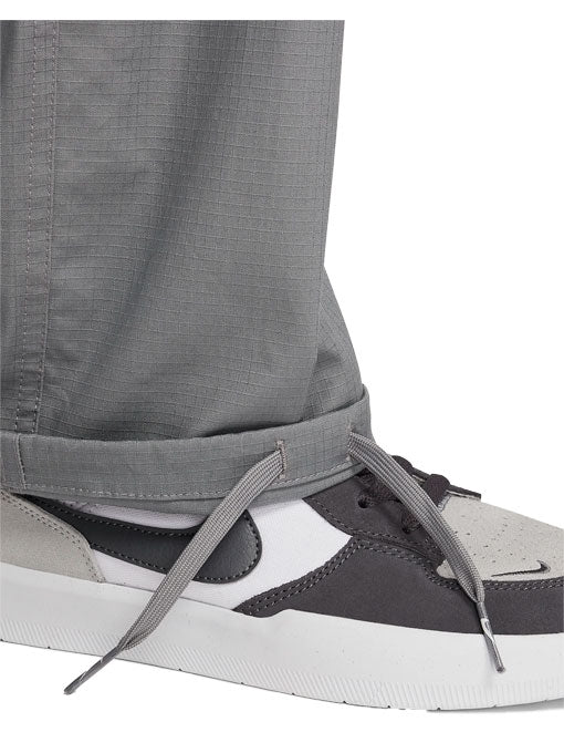 Nike SB Kearny Skate Cargo Pant - Smoke Grey - Image 8