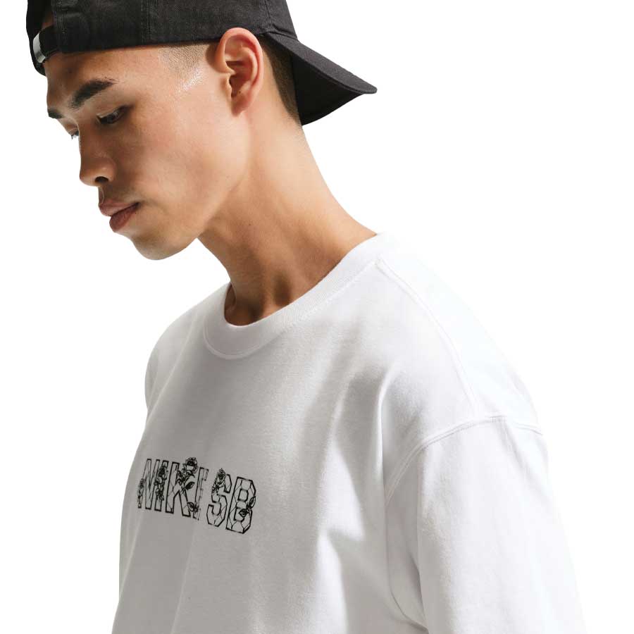 Nike SB LSE Varsity T-Shirt White/Black - Image 5