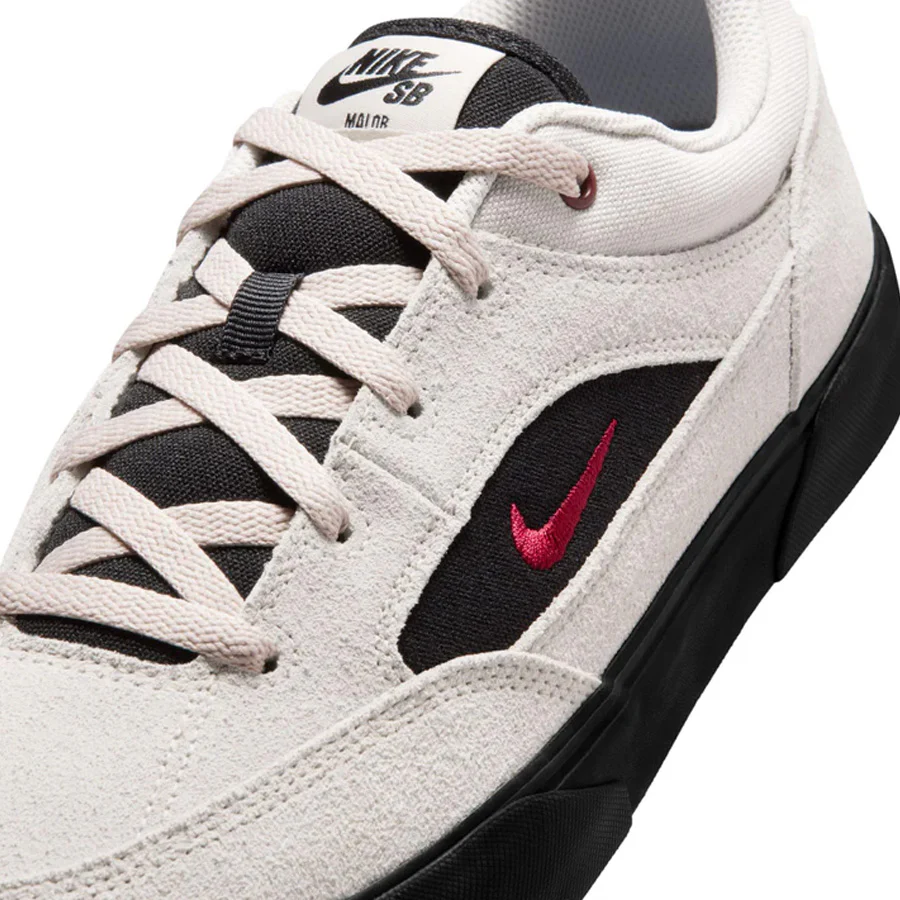 Nike SB Malor Shoe Lt Orewood Brn/Team Red-Black - Image 7