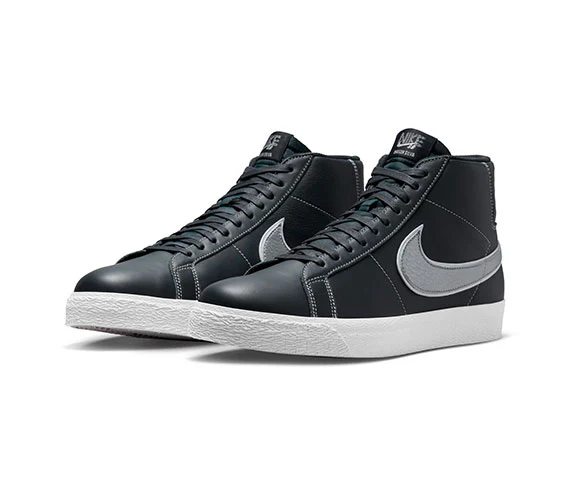Nike SB Zoom Blazer Mid x Mason Silva - Blackened Blue/Wolf Grey - Image 2