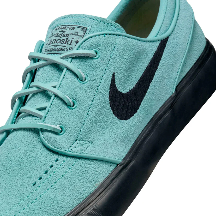 Nike SB Zoom Janoski OG+ Shoe Cannon/Black-Black-Gum Light Brown - Image 7
