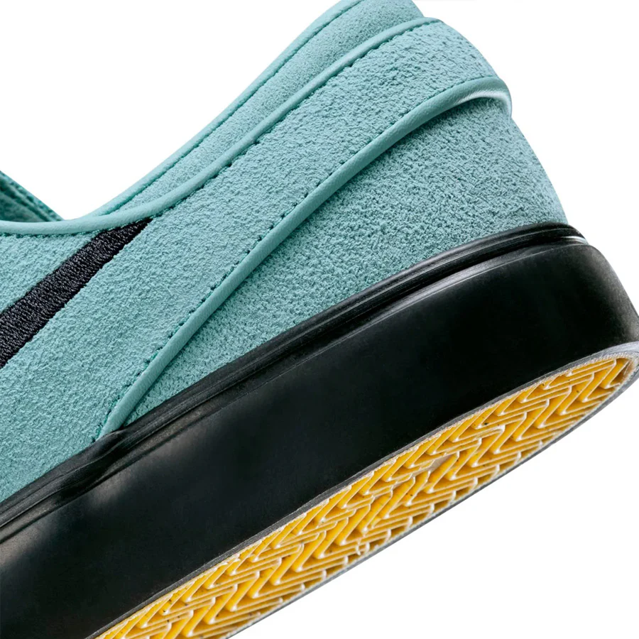 Nike SB Zoom Janoski OG+ Shoe Cannon/Black-Black-Gum Light Brown - Image 8