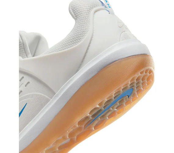 Nike SB Zoom Nyjah 3 - Summit White/Photo Blue-Summit White - Image 7