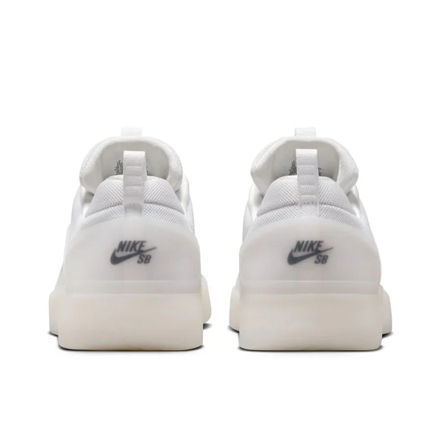 Nike SB Zoom Nyjah 4 White/Black White Black - Image 5
