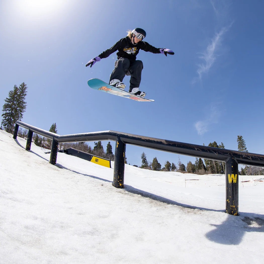 Nitro Women's Beauty Snowboard 2026 - Image 4