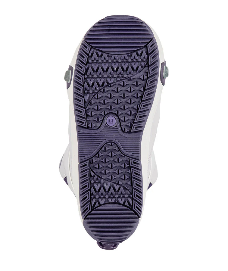Nitro Women's Cave TLS Step On Snowboard Boot Lilac Purple 2023 - Image 3