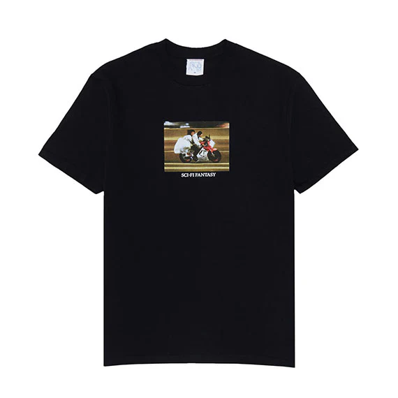 Sci-Fi Fantasy A Moment Of Romance T-Shirt Black