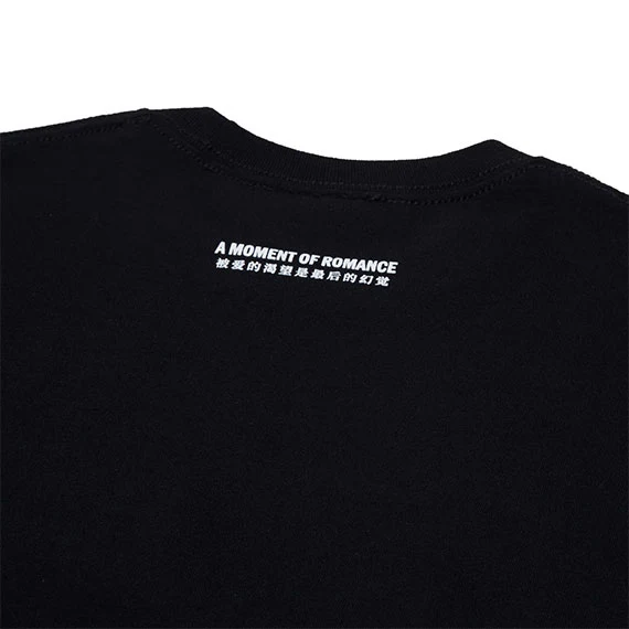 Sci-Fi Fantasy A Moment Of Romance T-Shirt Black - Image 4