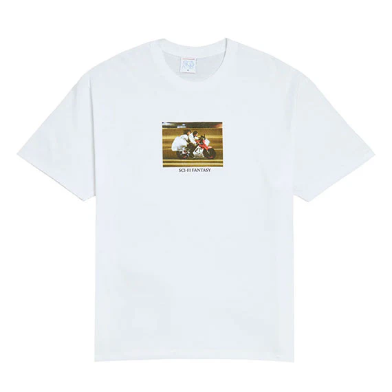 Sci-Fi Fantasy A Moment Of Romance T-Shirt White