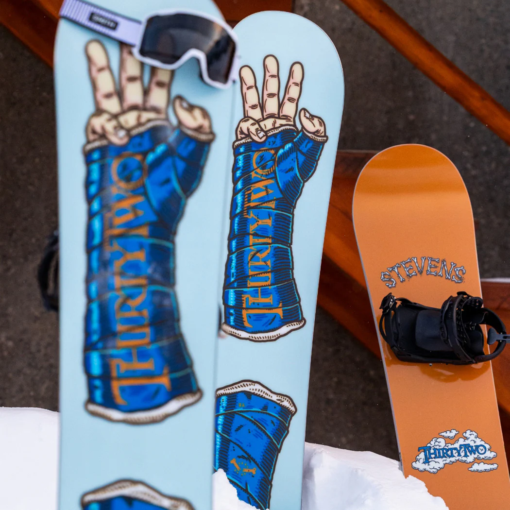 Thirty-Two Middle Earth Pro LTD Snowboard 2027 - Image 3