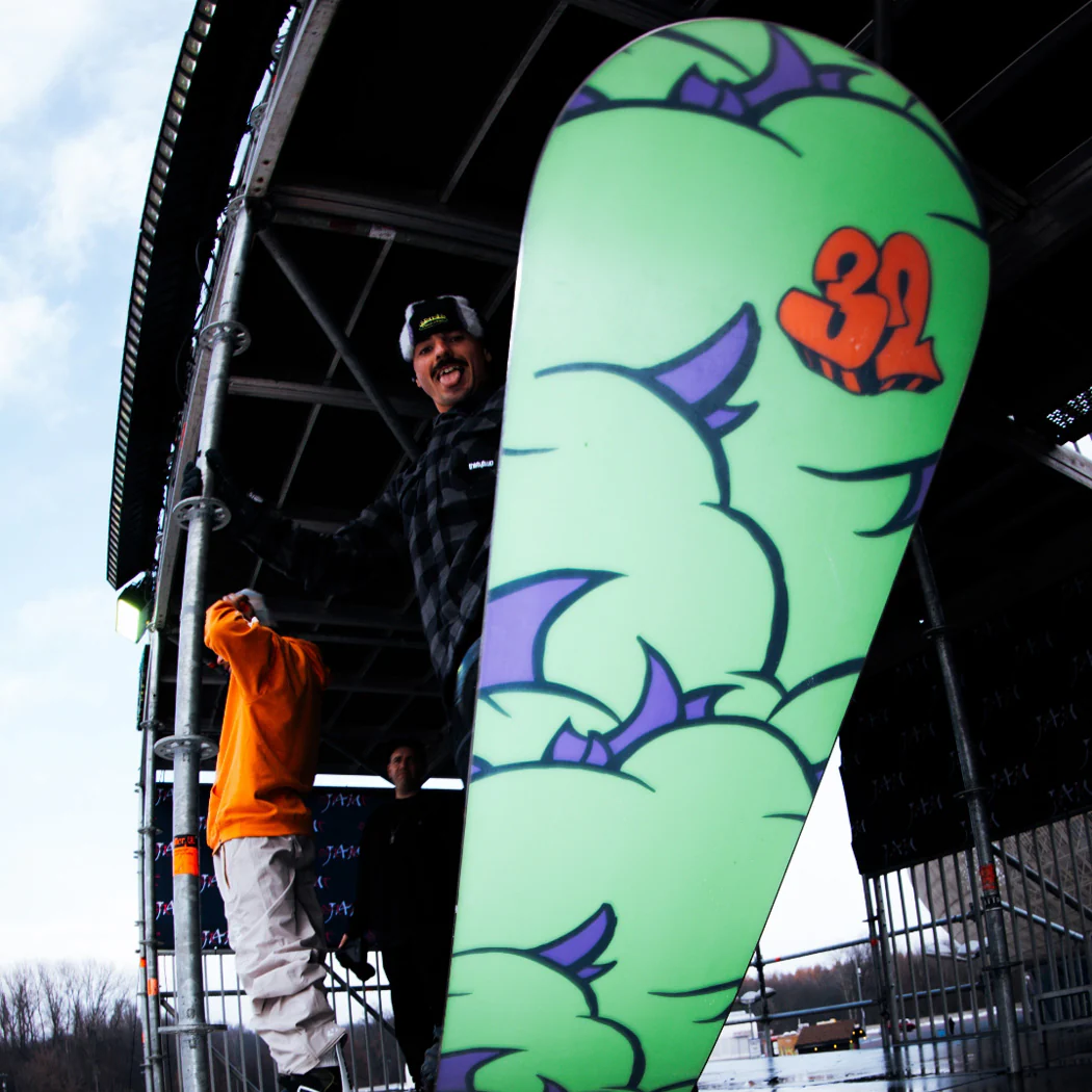 Thirty-Two Xxx Fava Pro LTD Snowboard 2027 - Image 3