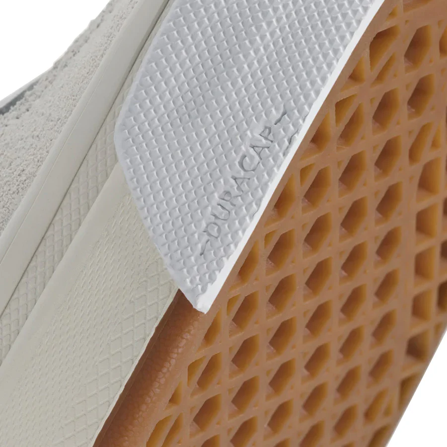 Vans Skate Half-Cab Wafflecup Shoe Una White/Gum - Image 9