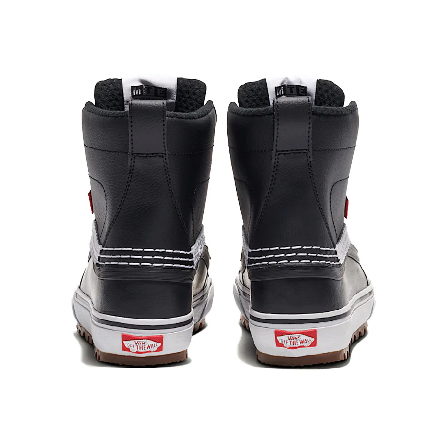 Vans U Mte™ Standard Mid Waterproof Shoe Black/White - Image 4