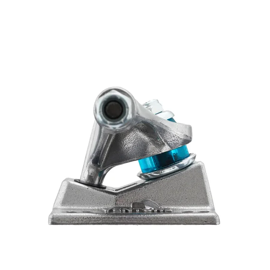 Venture Trucks V8 Team - Image 3